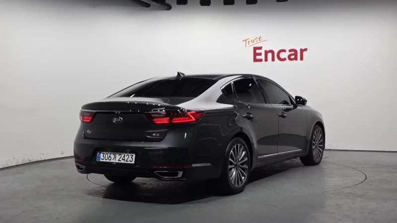Kia K7