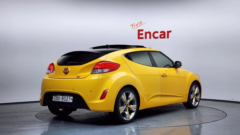 Hyundai Veloster