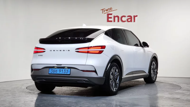 Genesis GV60