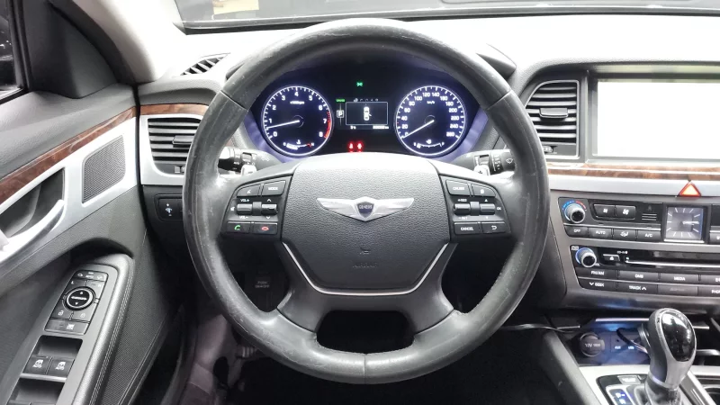 Hyundai Genesis