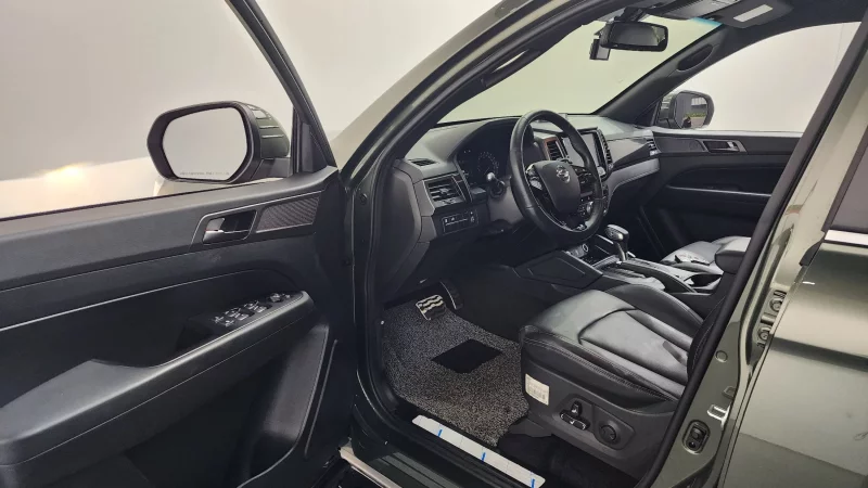 SsangYong Rexton Sports