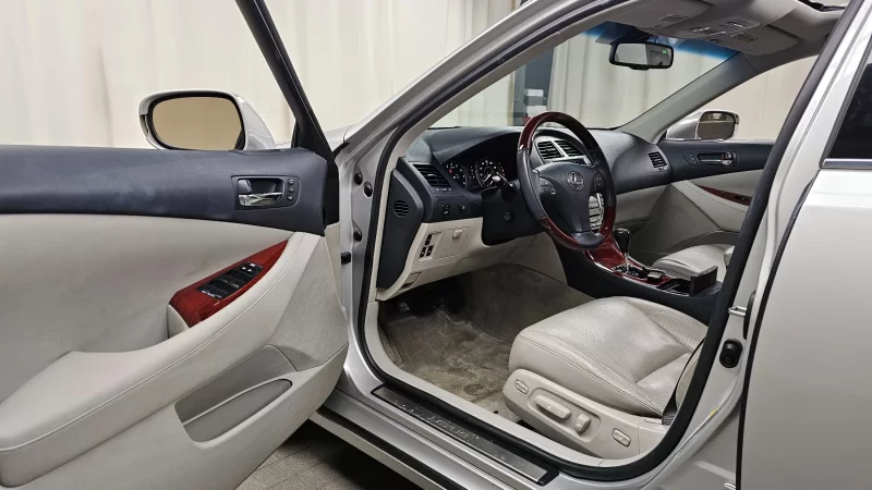 Lexus ES350