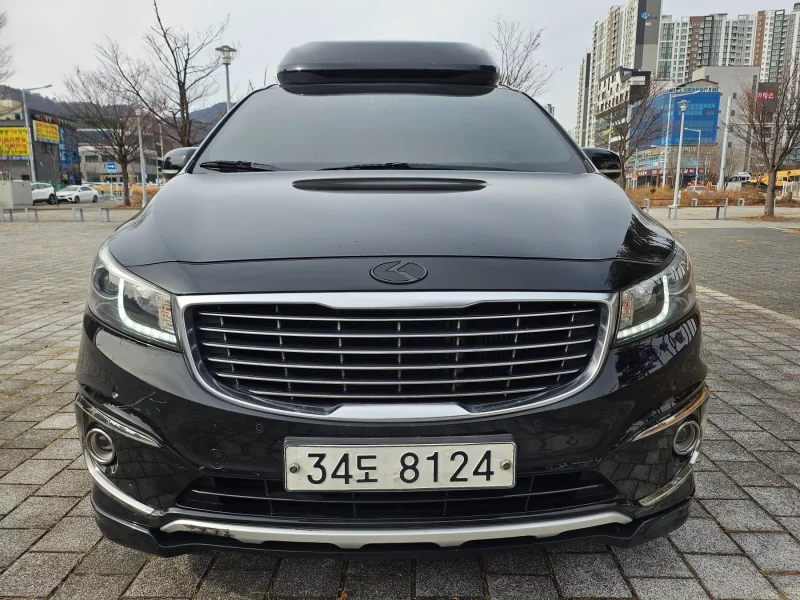 Kia Carnival