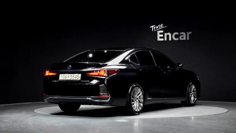 Lexus ES300h