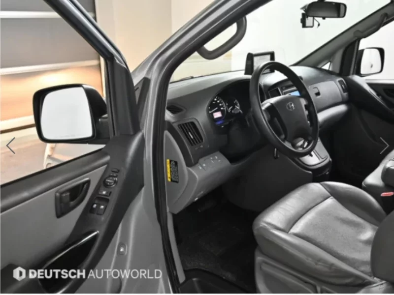 Hyundai Grand Starex