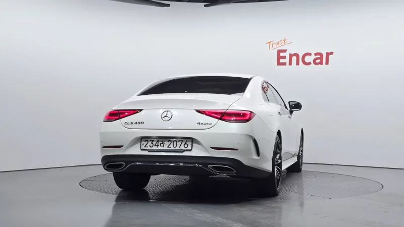 Mercedes-Benz CLS-Class