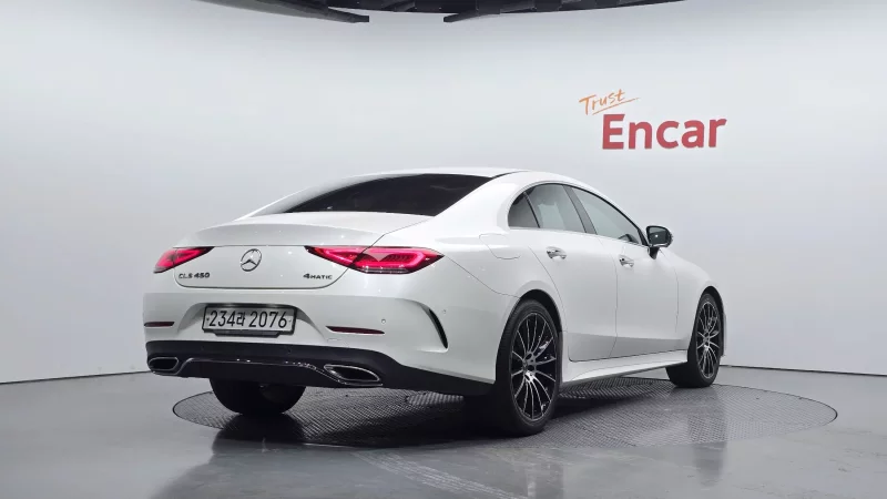 Mercedes-Benz CLS-Class