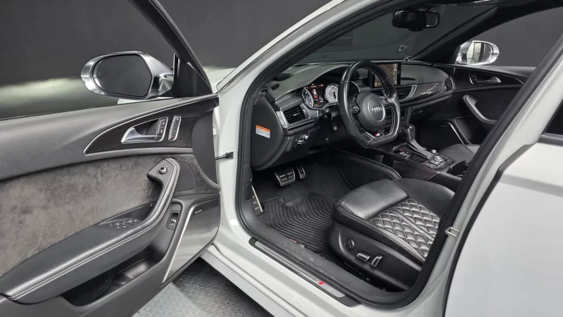 Audi S6