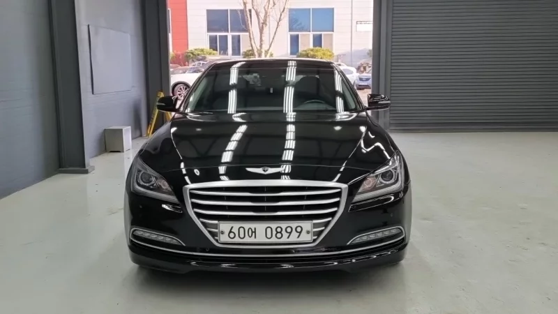 Hyundai Genesis