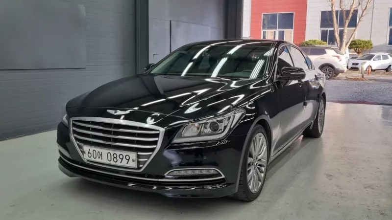 Hyundai Genesis