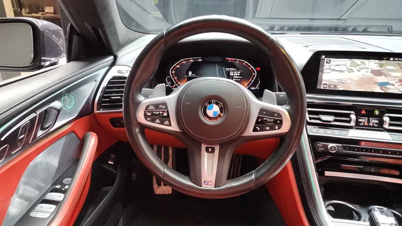 BMW 8-Series