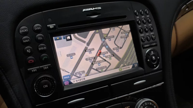 Mercedes-Benz SL-Class