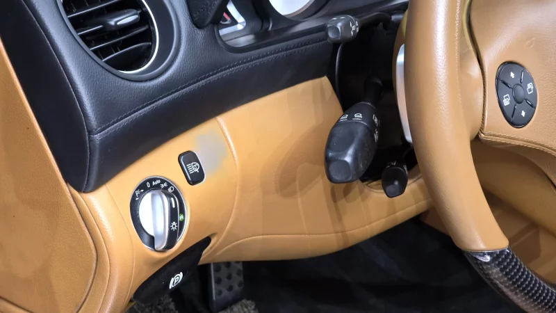 Mercedes-Benz SL-Class