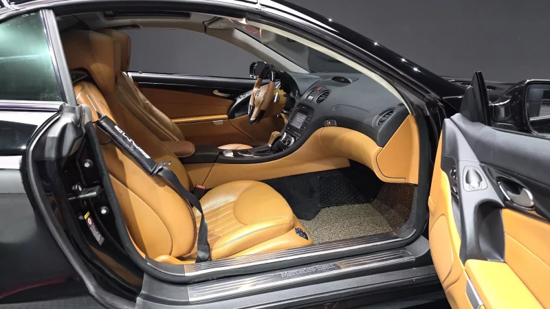 Mercedes-Benz SL-Class