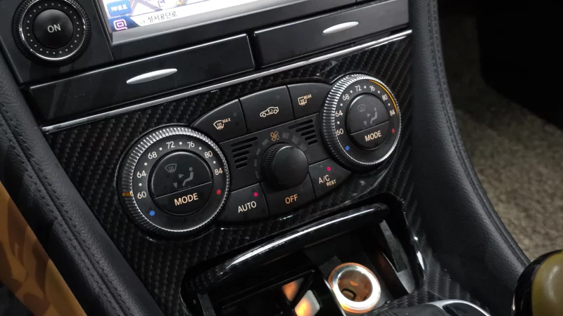 Mercedes-Benz SL-Class