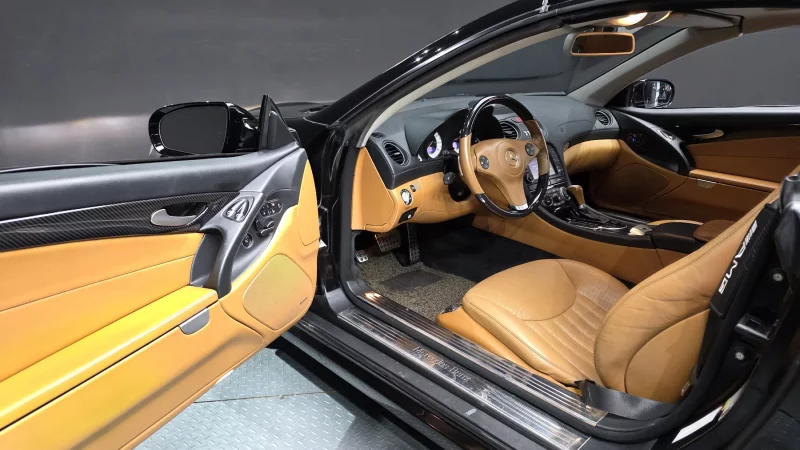 Mercedes-Benz SL-Class