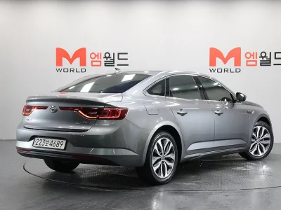 Renault Samsung SM6