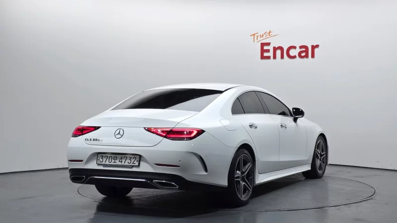 Mercedes-Benz CLS-Class