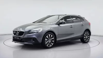 Volvo V40 2019