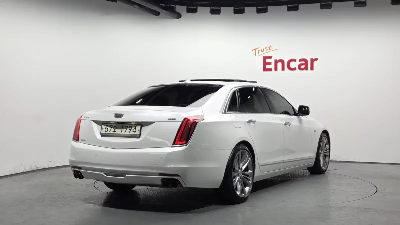Cadillac CT6