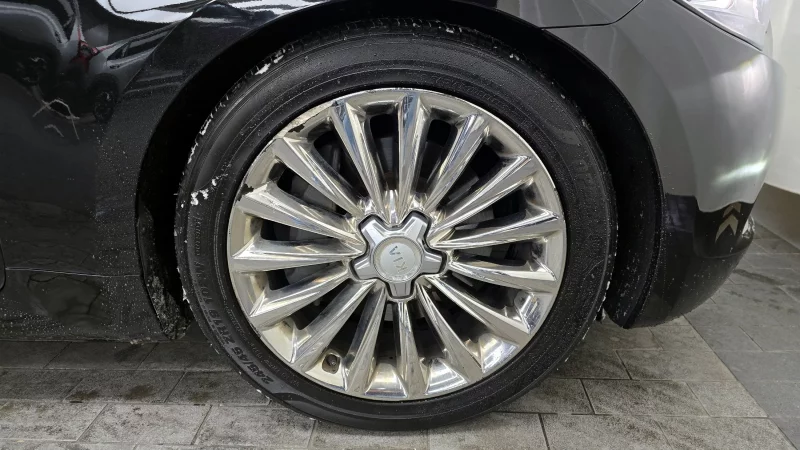 Kia K9
