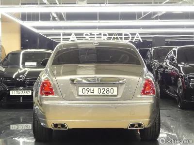 Rolls-Royce GHOST