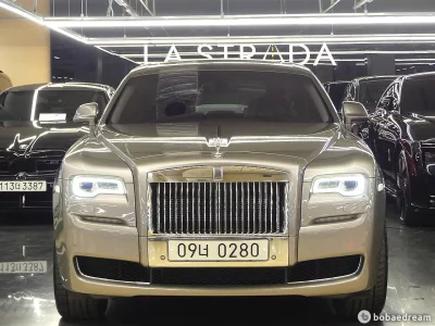 Rolls-Royce GHOST