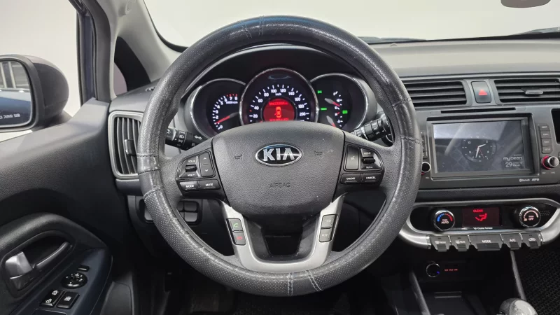 Kia pride