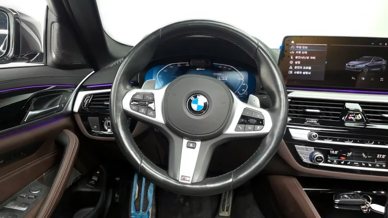 BMW 5-Series