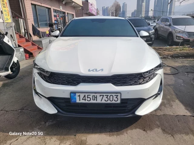 Kia K5