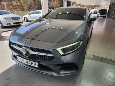 Mercedes-Benz CLS-Class