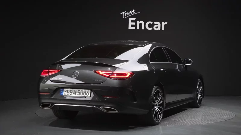 Mercedes-Benz CLS-Class