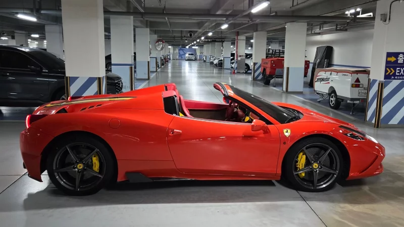 Ferrari 458