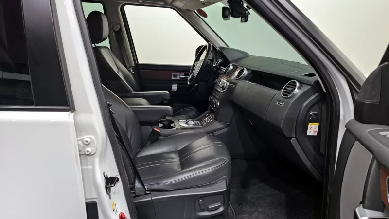 Land Rover DISCOVERY