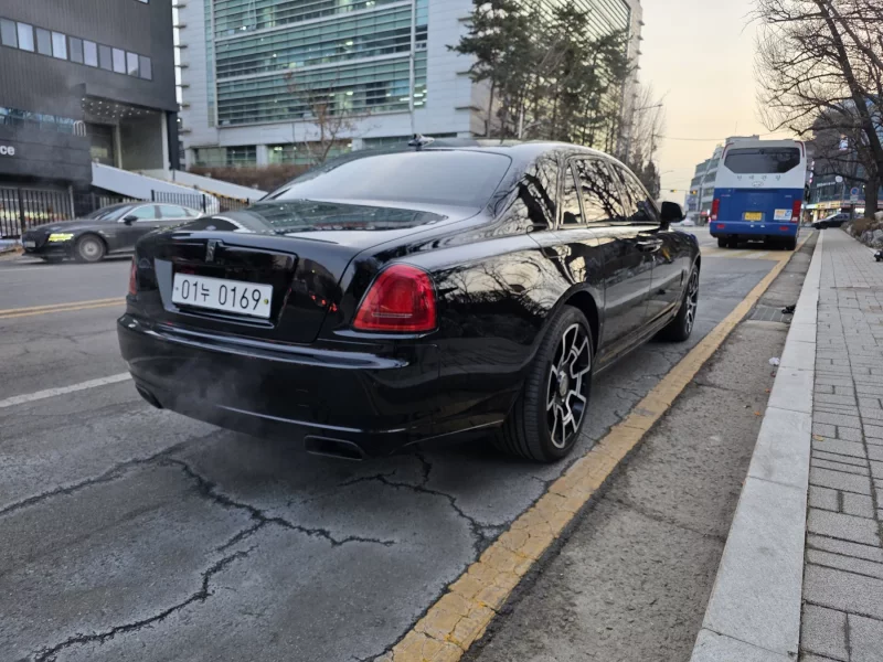 Rolls-Royce GHOST