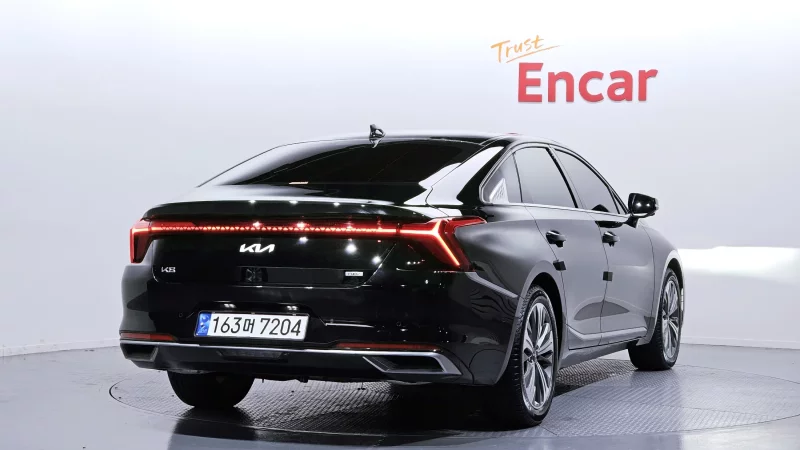 Kia K8