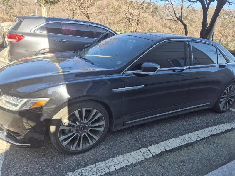 Lincoln CONTINENTAL