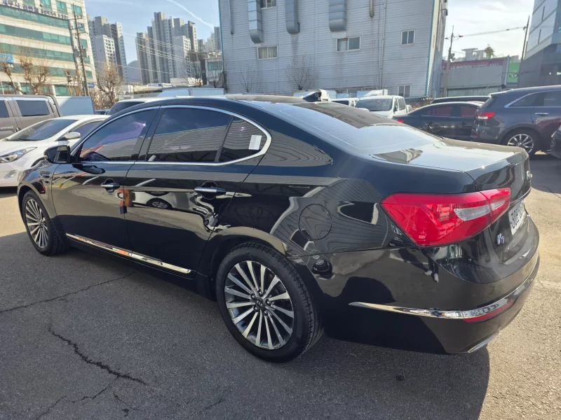 Kia K7