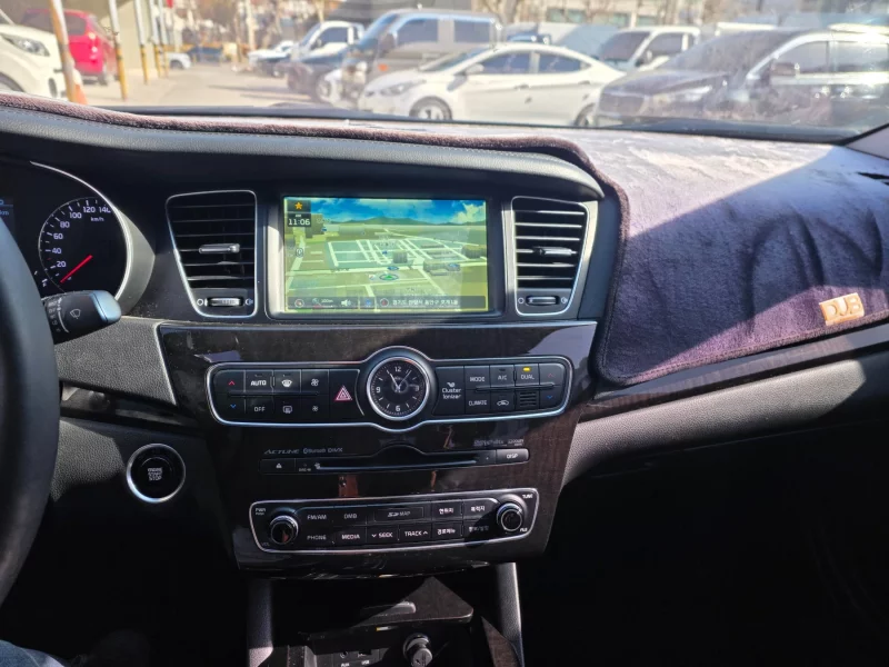 Kia K7