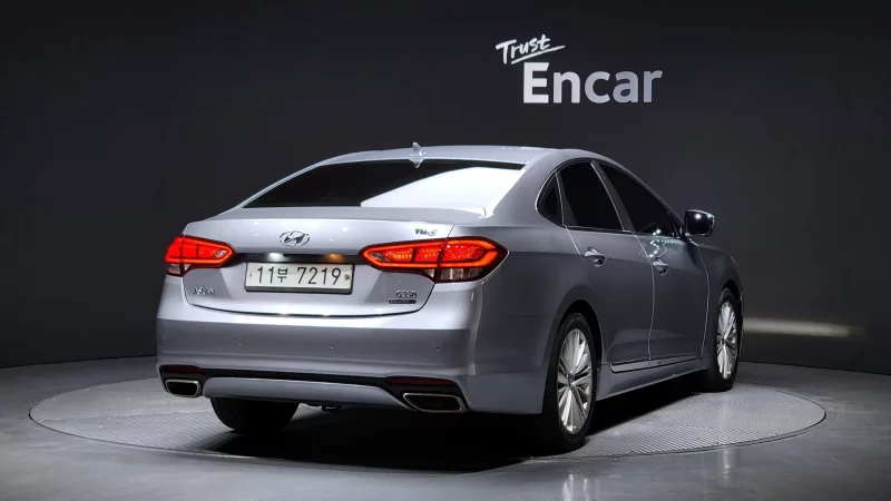 Hyundai Aslan