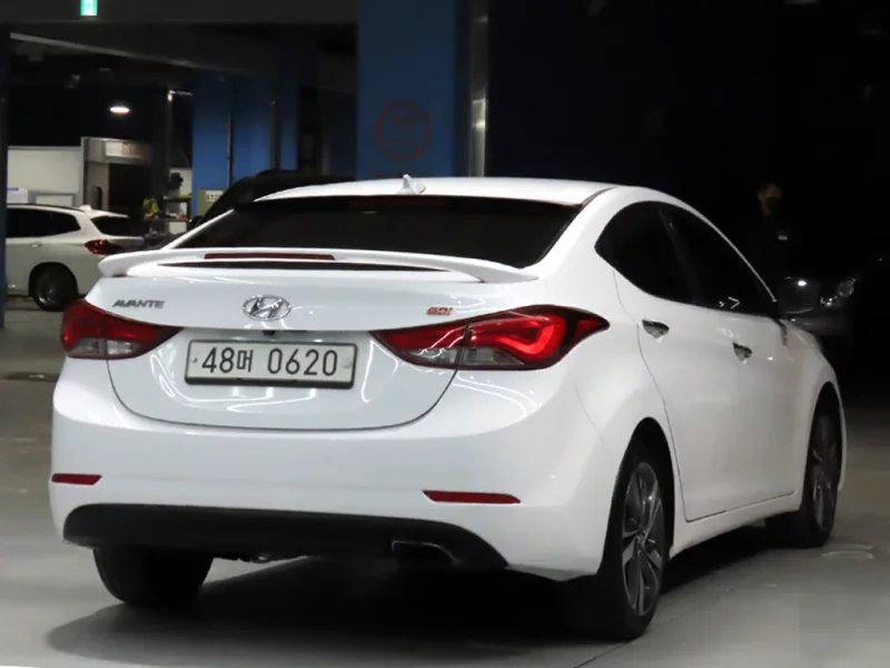Hyundai AVANTE