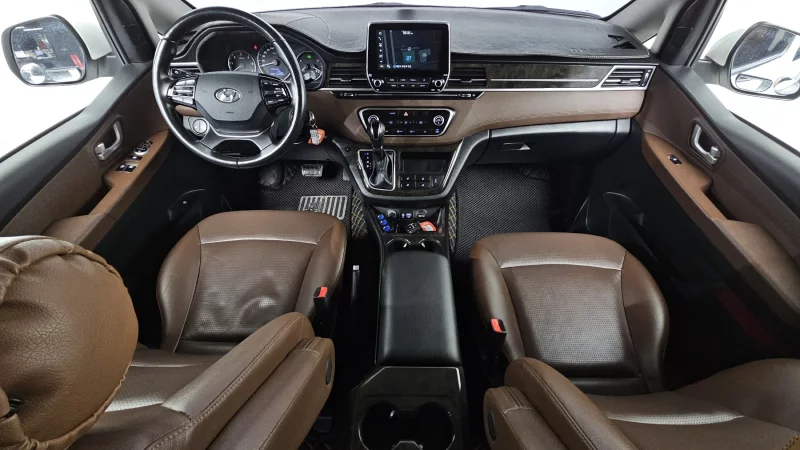 Hyundai Grand Starex