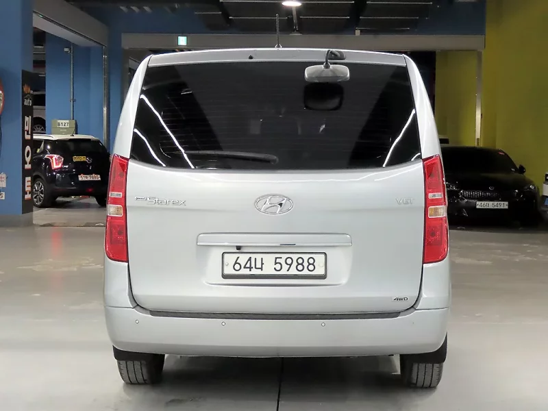 Hyundai Grand Starex