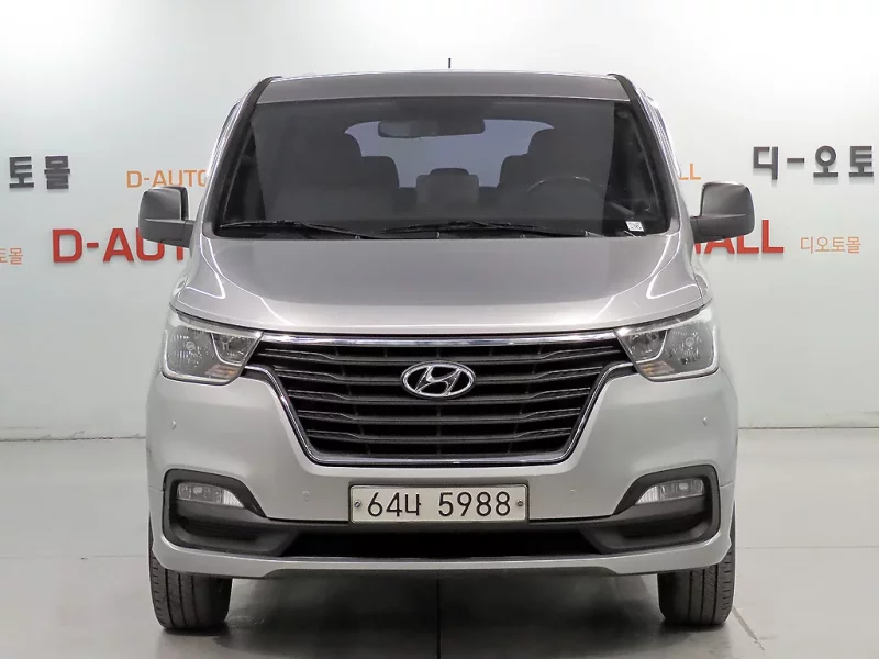 Hyundai Grand Starex