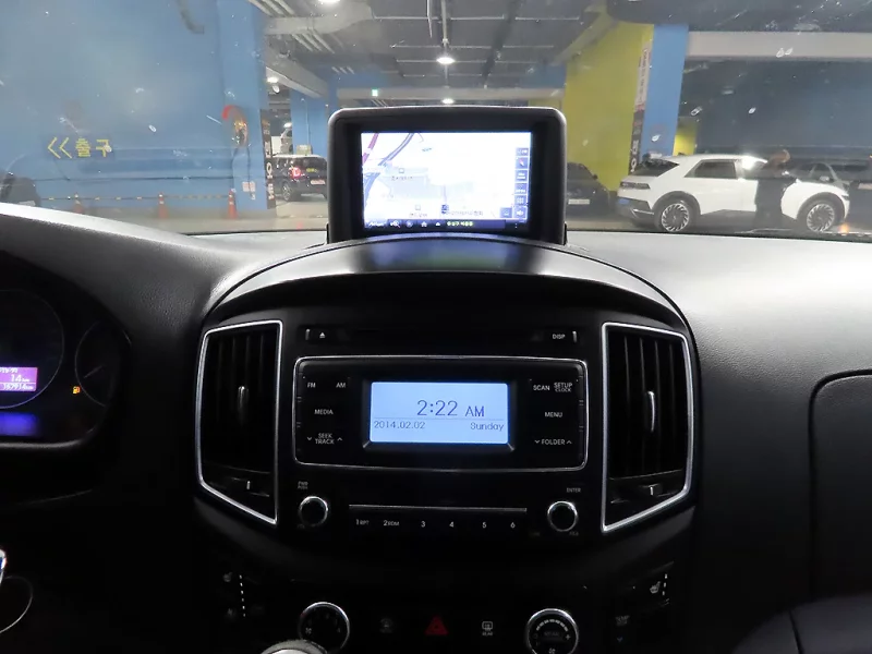 Hyundai Grand Starex