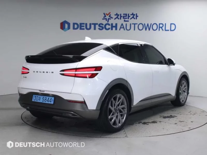 Genesis GV60
