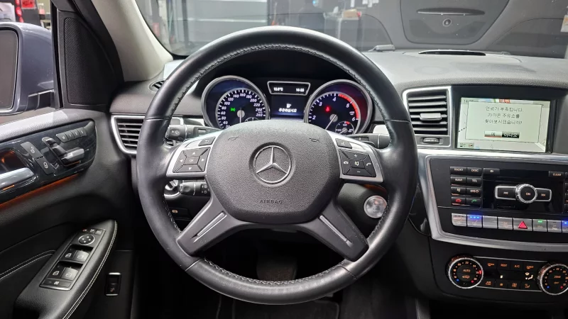 Mercedes-Benz M-class