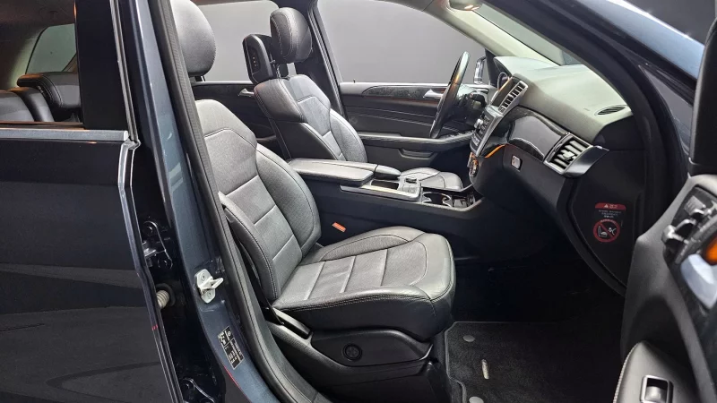 Mercedes-Benz M-class