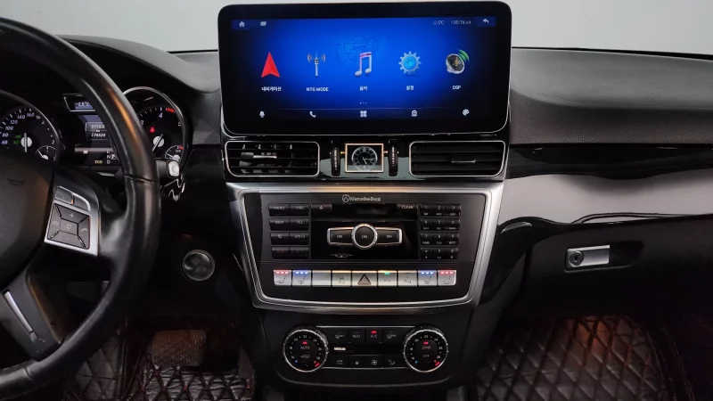 Mercedes-Benz M-class