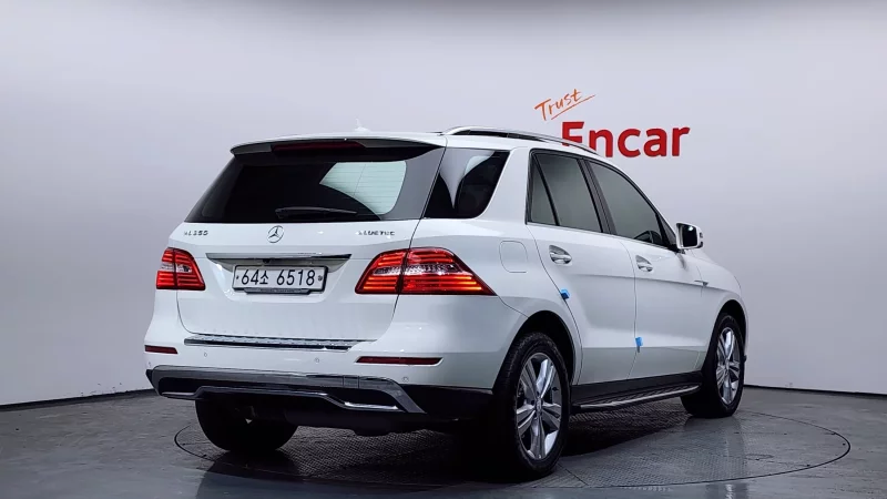 Mercedes-Benz M-class